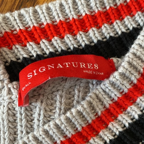 Signature8 Women’s Grey Knit Cross Front Sweater Size S - Picture 4 of 9